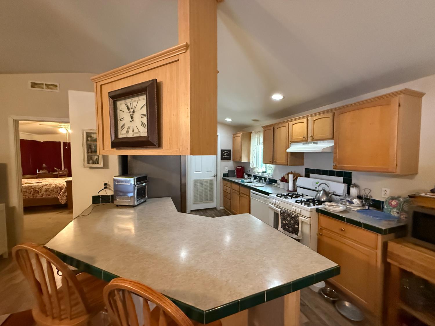 220 South Madera Avenue, Unit 95 Kerman, CA 93630 - Photo 4 of 13