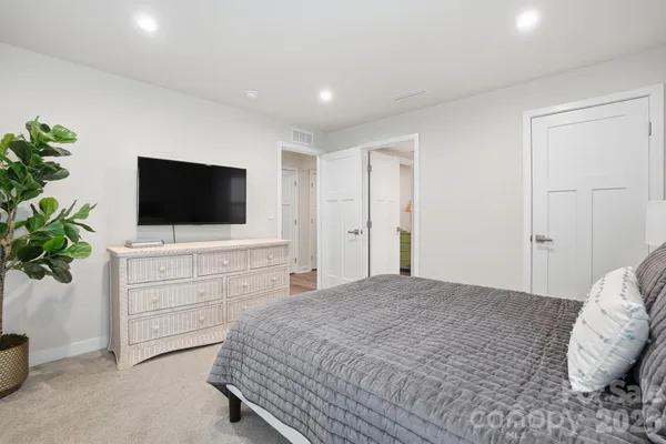 $425,000 | 2913 Matthews-Indian Trail Road, Matthews, NC 28104