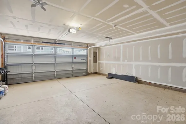 $425,000 | 2913 Matthews-Indian Trail Road, Matthews, NC 28104