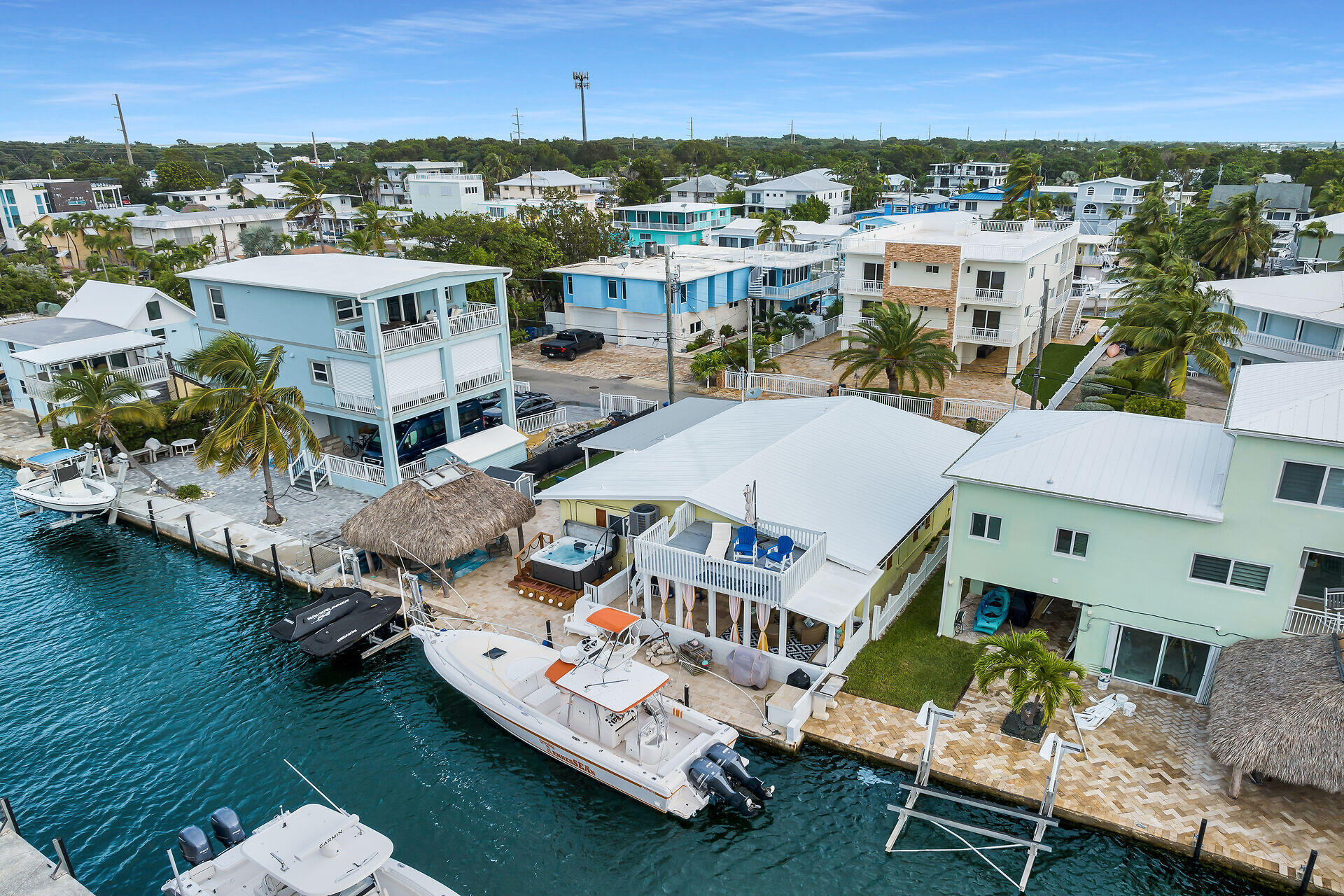 712 Grouper Lane Key Largo, FL 33037 - Photo 22 of 42 a picture of city view with lake view and mountain view