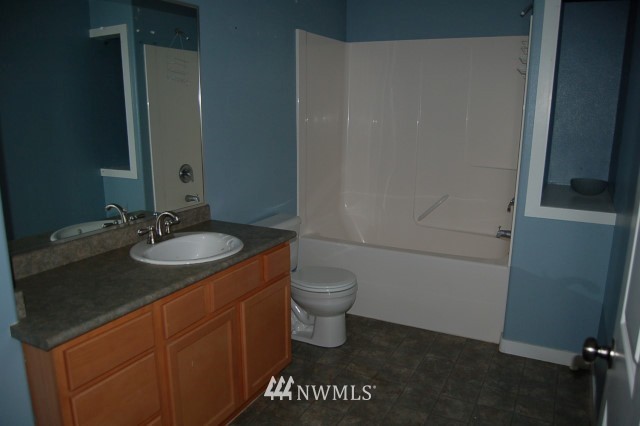 3711 Woodlake Road Bellingham, WA 98226 - Photo 14 of 22 Gallery Image 14