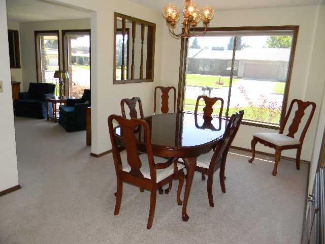 6102 West Ridgecrest Drive Spokane, WA 99208 - Photo 4 of 8 Gallery Image 4