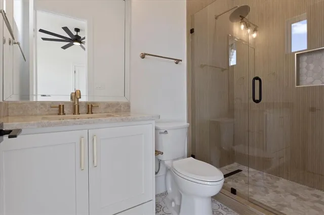 $889,900 | 186 Acorn Trail, Denison, TX 75020