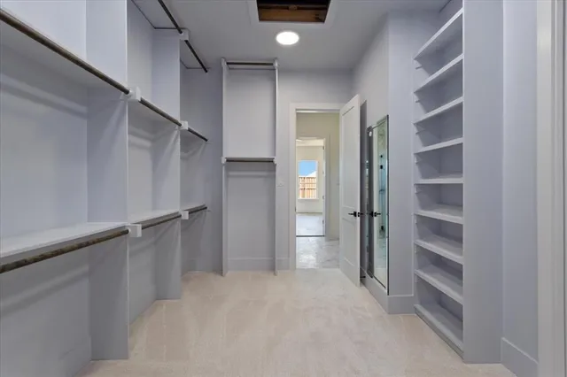 $889,900 | 186 Acorn Trail, Denison, TX 75020