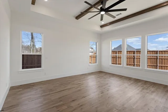 $889,900 | 186 Acorn Trail, Denison, TX 75020