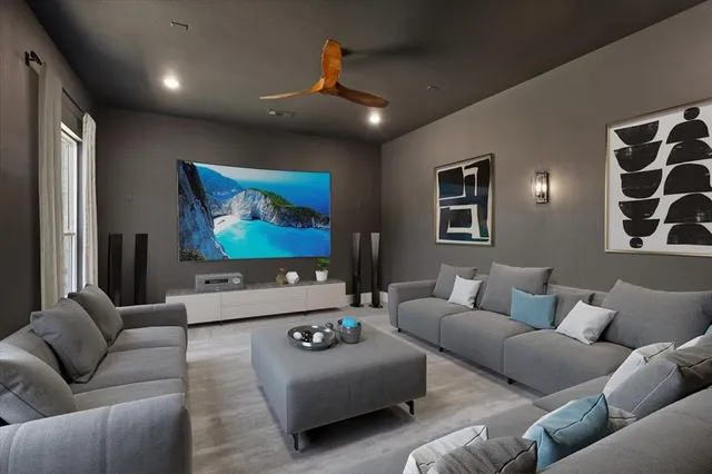 $889,900 | 186 Acorn Trail, Denison, TX 75020