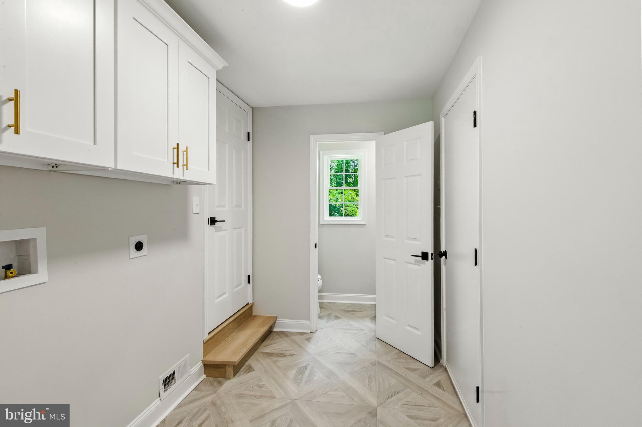 24 Muskingum Drive Shamong, NJ 08088 - Photo 16 of 24 a view of room with window and hallway