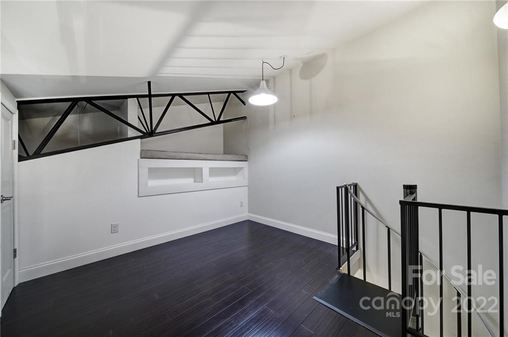 4024 David Cox Road Charlotte, NC 28269 - Photo 24 of 33 Gallery Image 24