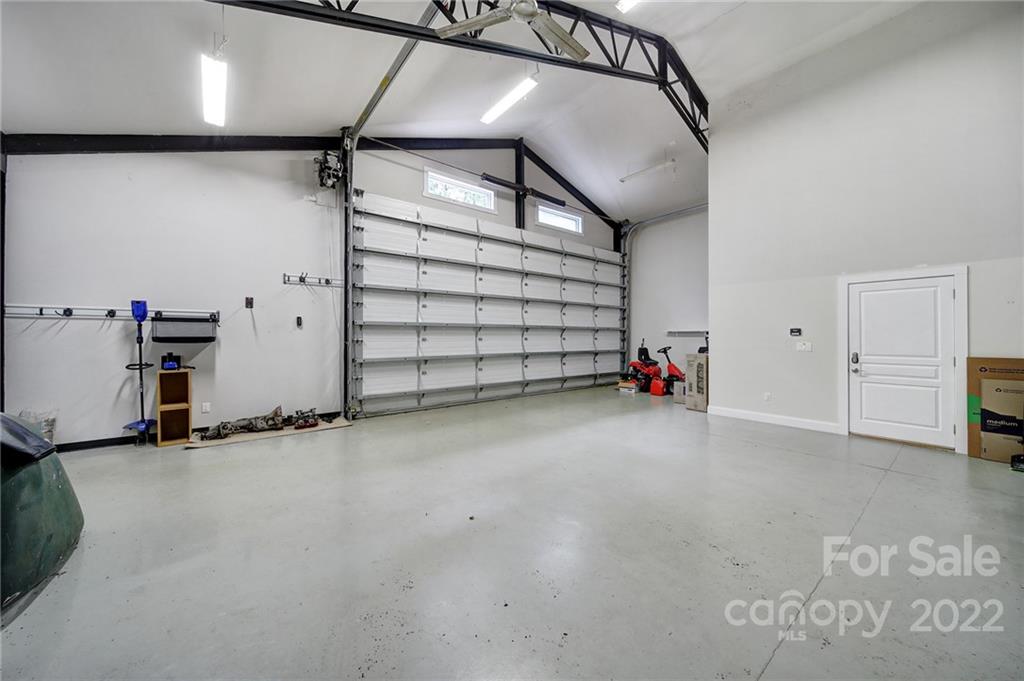 4024 David Cox Road Charlotte, NC 28269 - Photo 27 of 33 Gallery Image 27