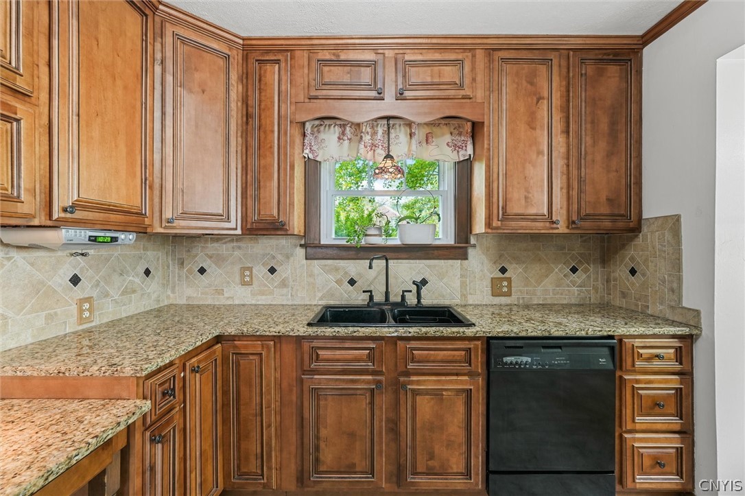 201 Bronson Road Geddes, NY 13219 - Photo 11 of 47 Gallery Image 11