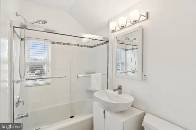 $1,025,000 | 5300 Wilson Boulevard, Arlington, VA 22205