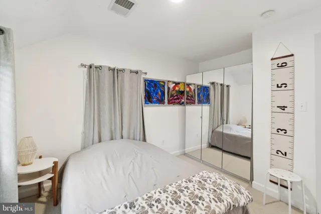 $1,050,000 | 5300 Wilson Boulevard, Arlington, VA 22205