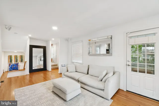 $1,025,000 | 5300 Wilson Boulevard, Arlington, VA 22205