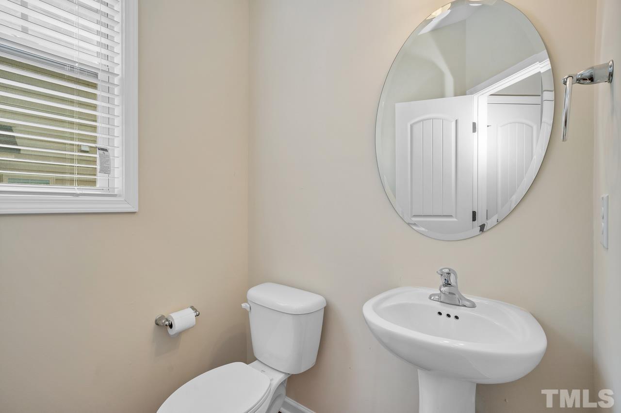 7816 Weathered Oak Way Raleigh, NC 27616 - Photo 22 of 25 Gallery Image 22