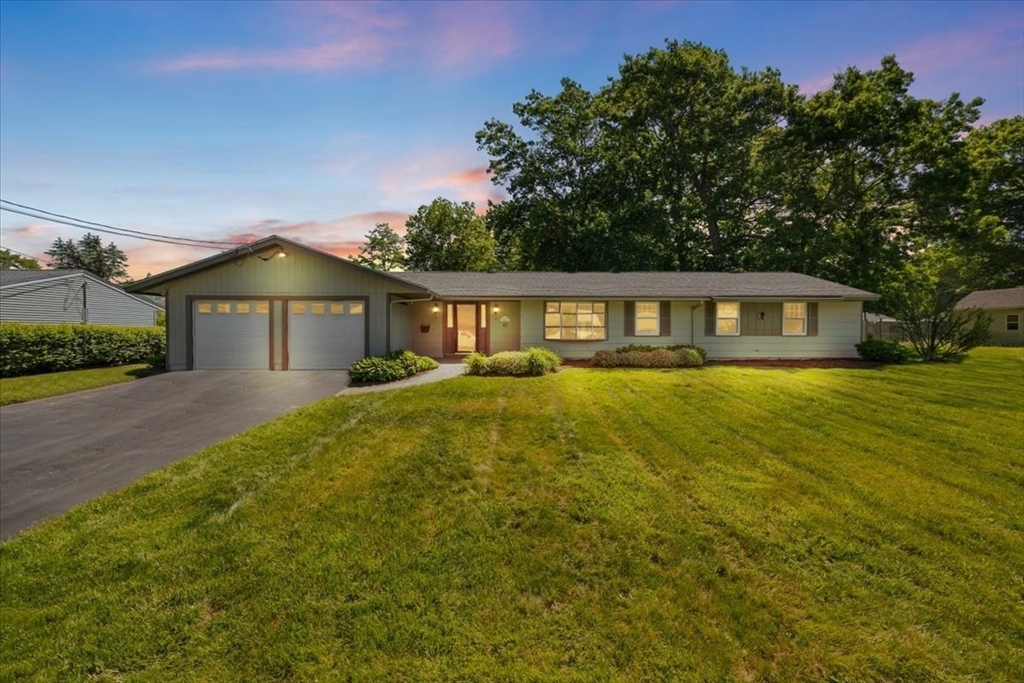 27 Nadine Road Brockton, MA 02302 - Photo 1 of 42