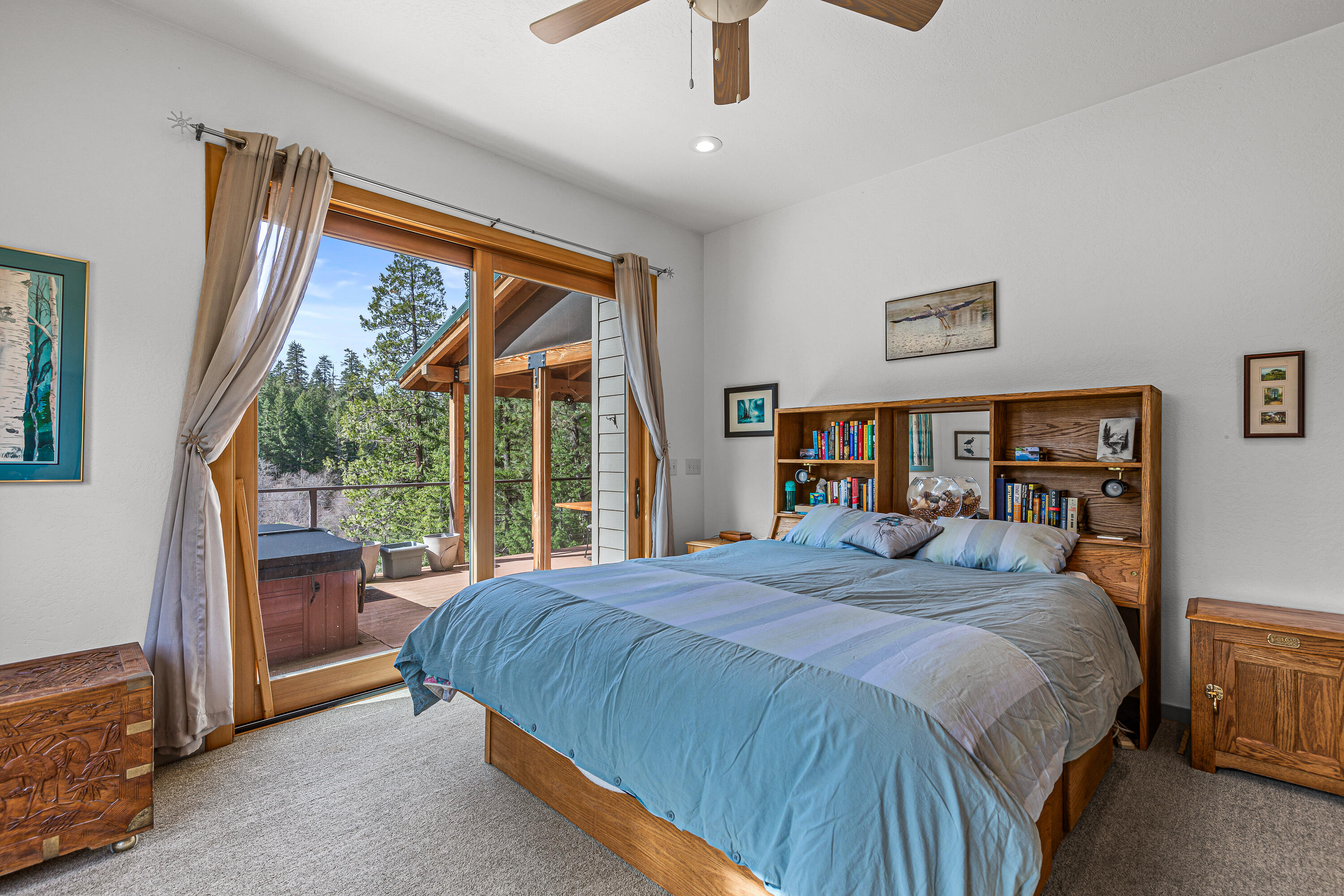 2455 Cobleigh Road Eagle Point, OR 97524 - Photo 23 of 63 9R9A5843