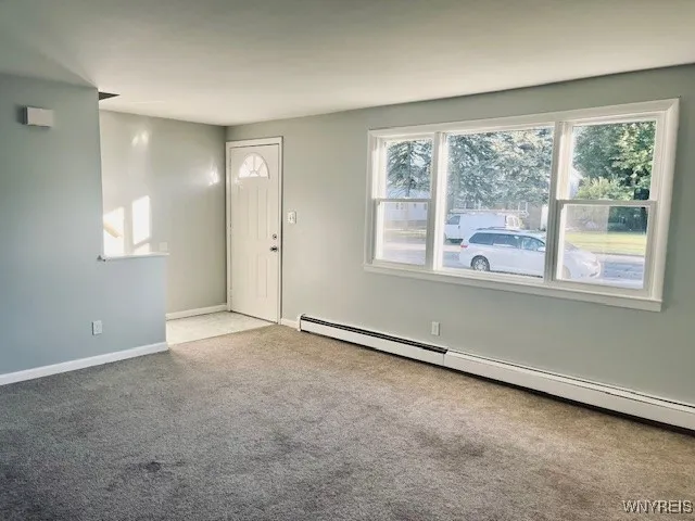 $1,700 | 3038 George Urban Boulevard, Unit LEFT, Cheektowaga, NY 14043