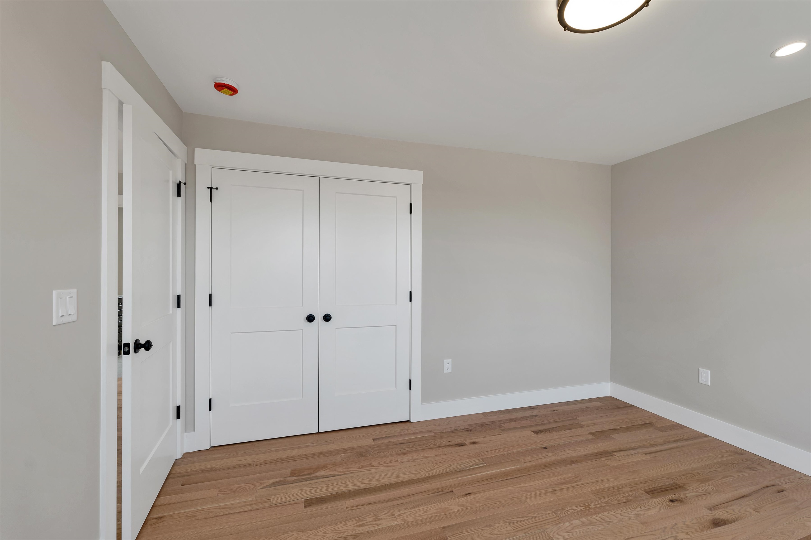 83 West Parish Road Concord, NH 03303 - Photo 35 of 60