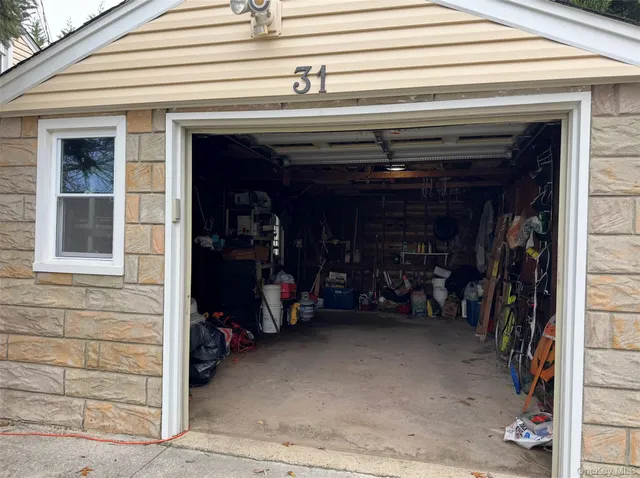 $3,700 | 31 Irving Street, Bethpage, NY 11714