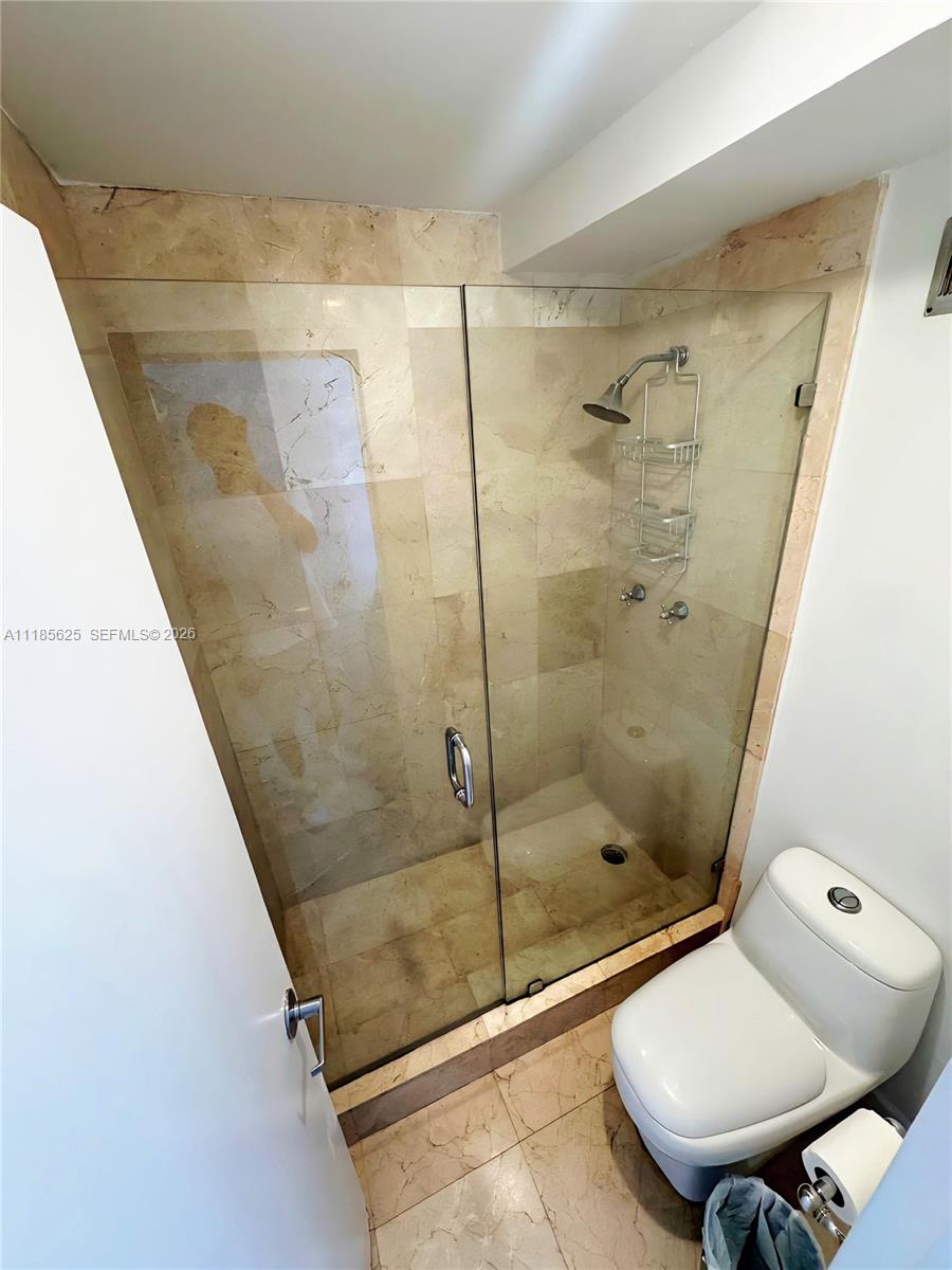 100 Lincoln Road, Unit 1243 Miami Beach, FL 33139 - Photo 11 of 32