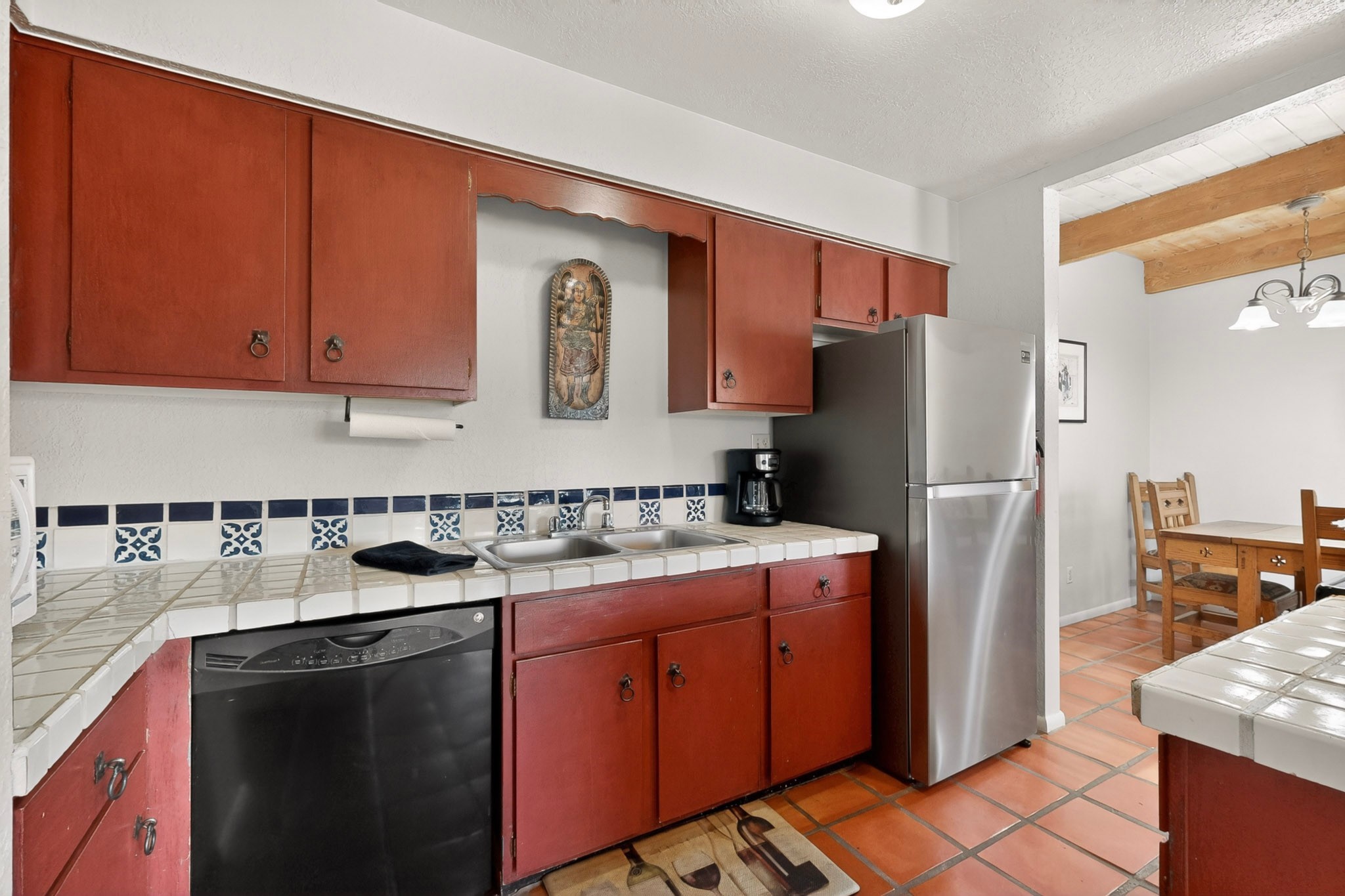 320 Artist Road, Unit 51 Santa Fe, NM 87501 - Photo 7 of 20 Classic Santa Fe Tile Counters