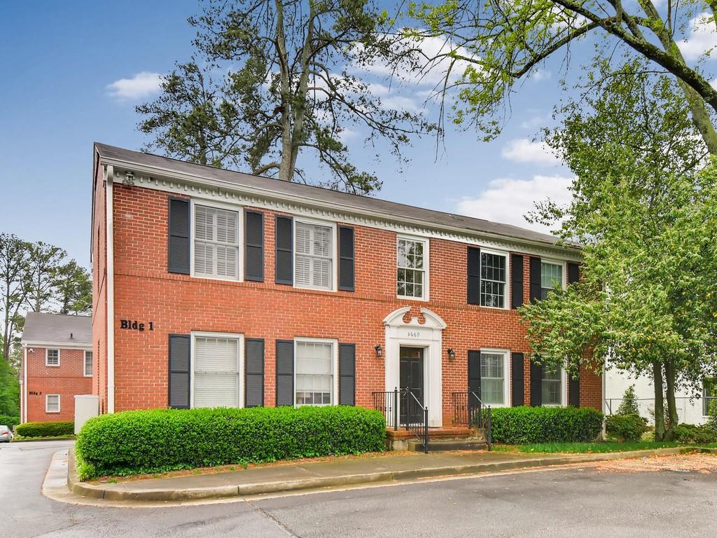 3669 Peachtree Road Unit 1C - Welcome Home!