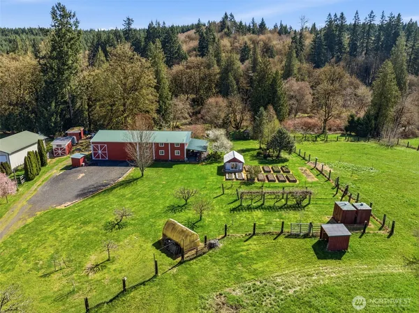 $699,900 | 152 Simme Valley Lane, Winlock, WA 98596