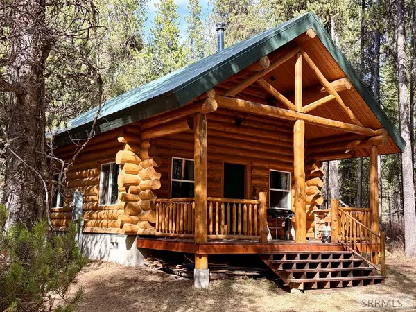 $399,000 | 4537 North Elk Lp Road, Ashton, ID 83420