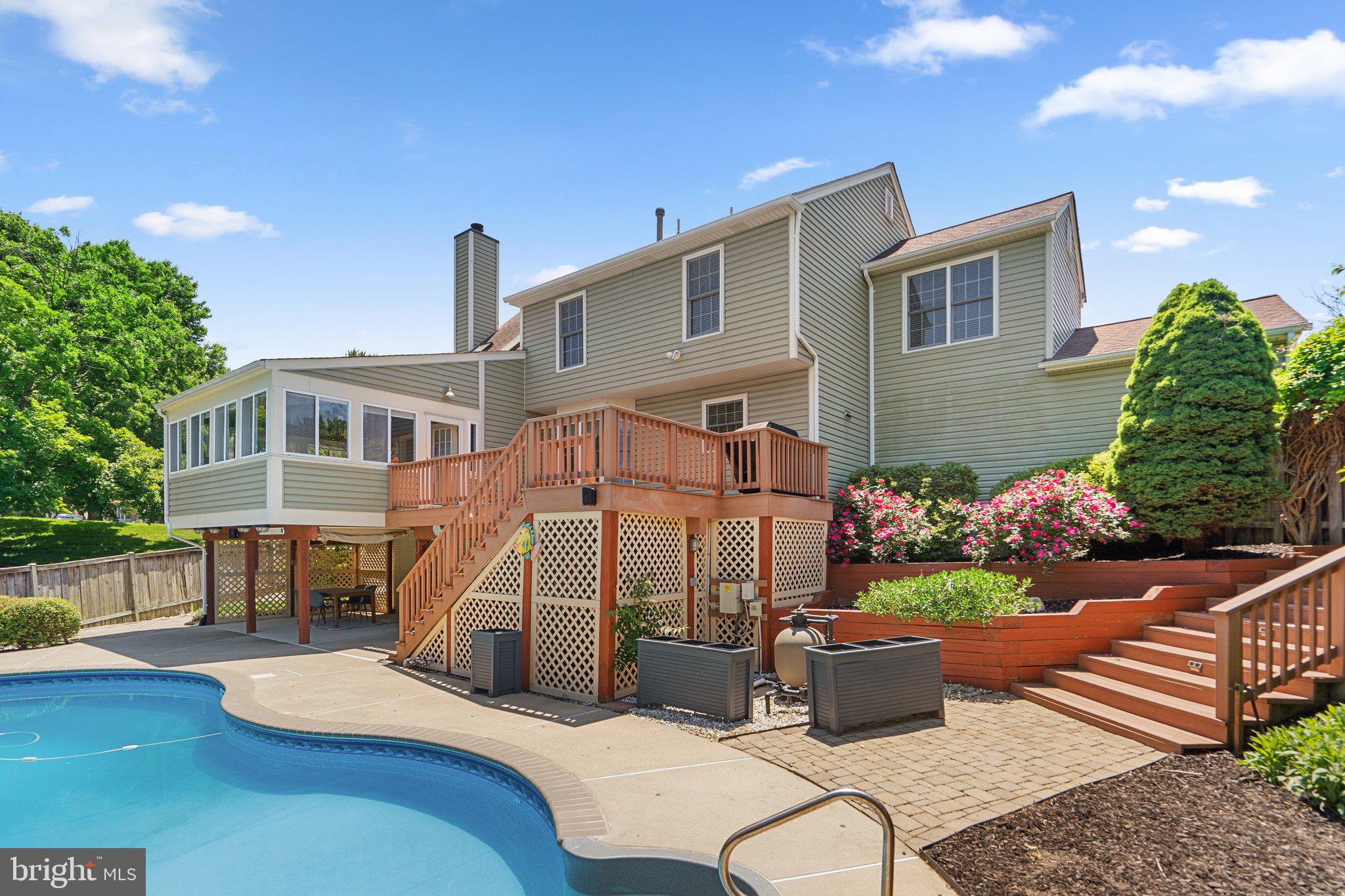 18901 Falling Star Road Germantown, MD 20874 - Photo 4 of 41 Gallery Image 4