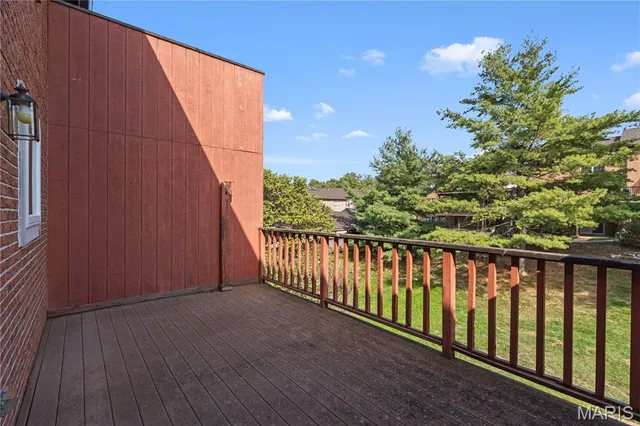 $142,500 | 2412 Silkwood Drive, St. Louis, MO 63114