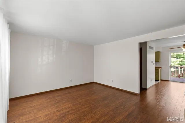 $142,500 | 2412 Silkwood Drive, St. Louis, MO 63114