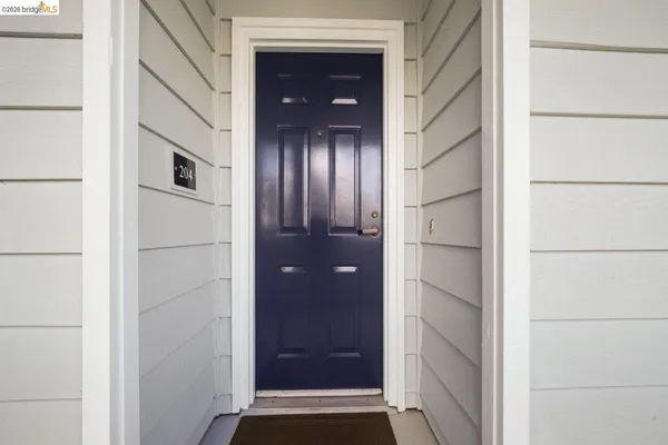 $375,000 | 1205 Melville Square, Unit 204, Richmond, CA 94804