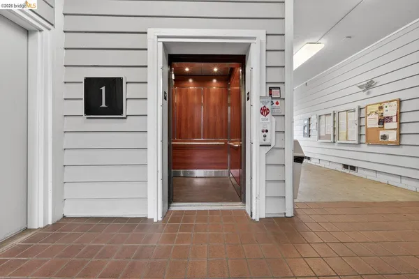 $375,000 | 1205 Melville Square, Unit 204, Richmond, CA 94804