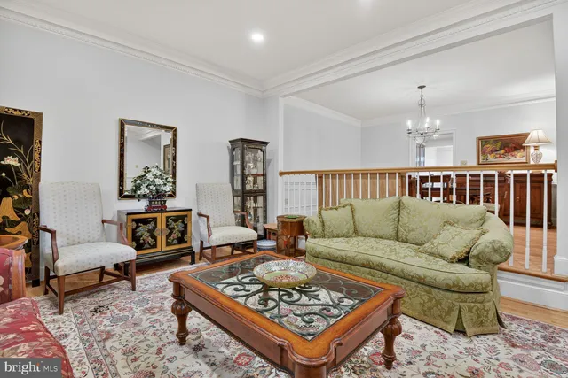 $1,400,000 | 9412 Turnberry Drive, Potomac, MD 20854