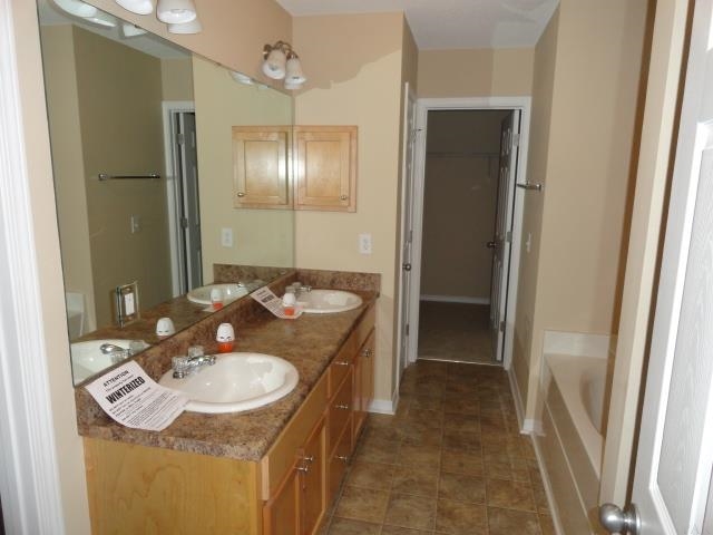3371 Wasatch Range Loop Pensacola, FL 32526 - Photo 6 of 13 Gallery Image 6