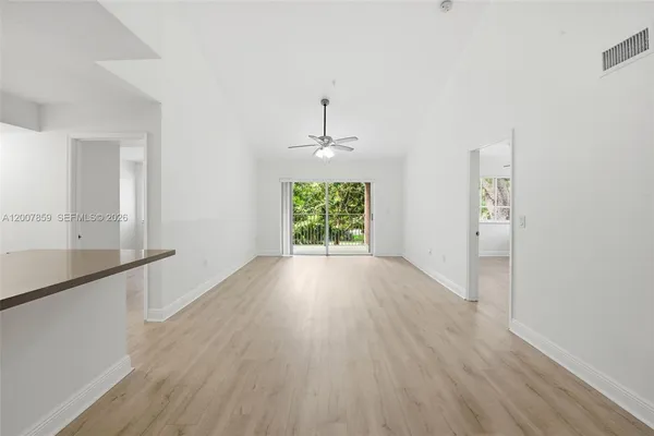 $299,999 | 12124 St Andrews Place, Unit 201, Miramar, FL 33025