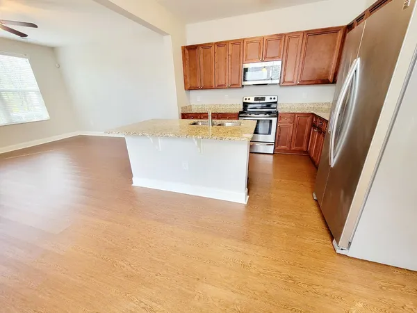 $1,950 | 3944 Volkswalk Place, Raleigh, NC 27610