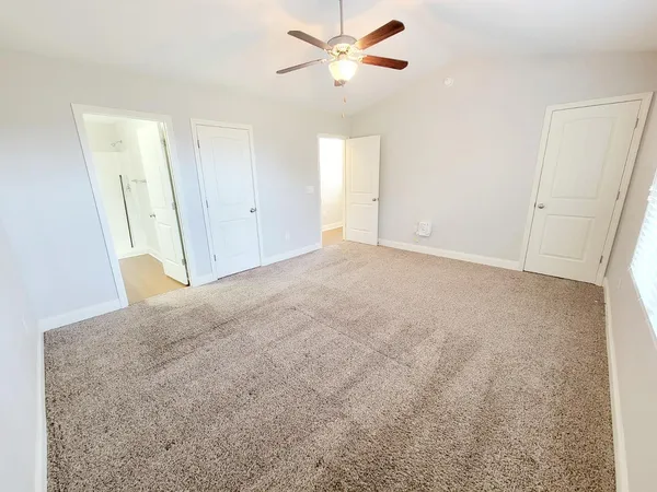 $1,950 | 3944 Volkswalk Place, Raleigh, NC 27610