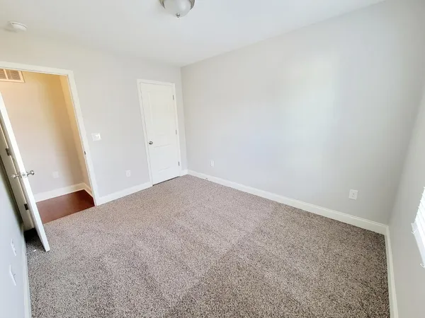 $1,950 | 3944 Volkswalk Place, Raleigh, NC 27610