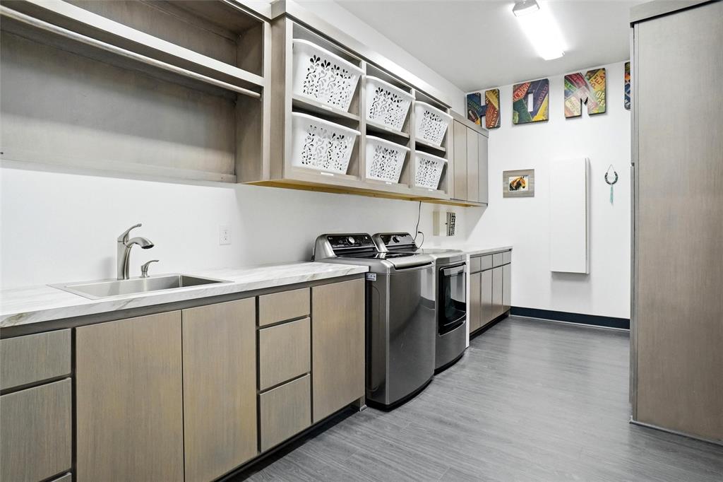180 East Greer Road Sadler, TX 76264 - Photo 23 of 40 Utility room