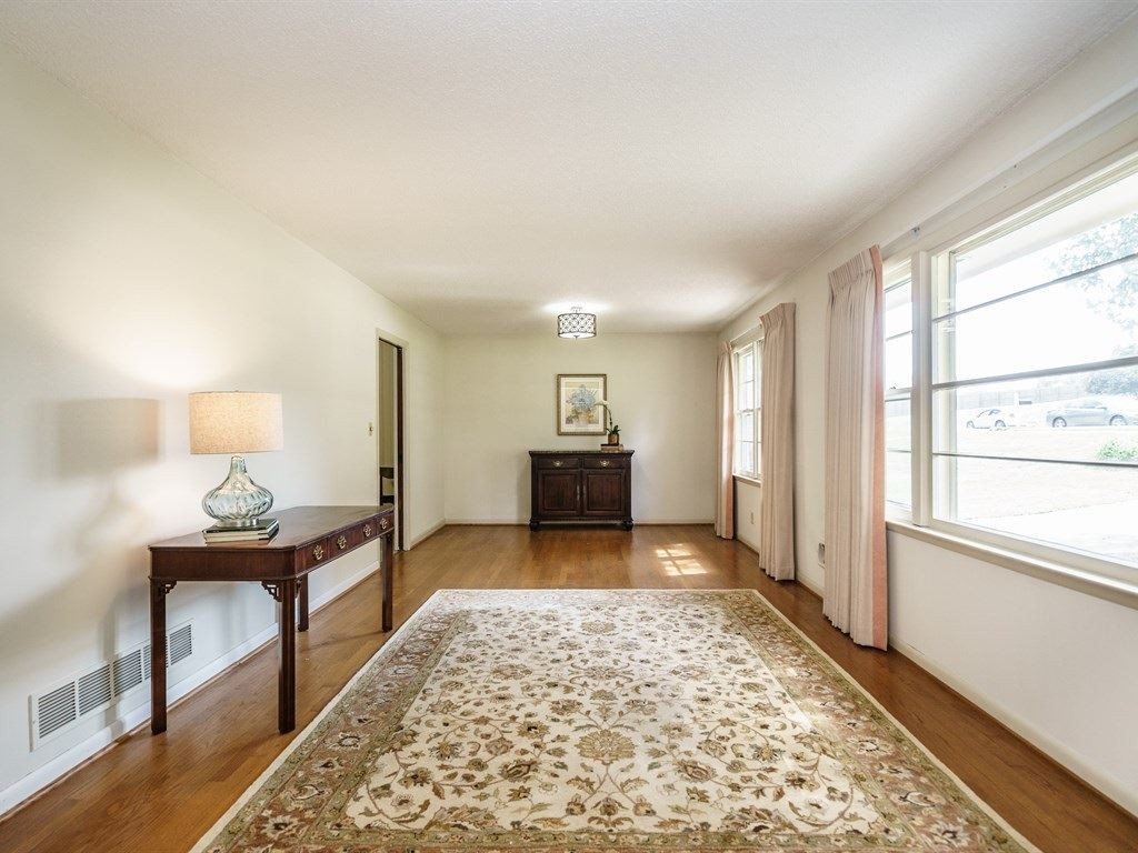 4305 Rowan Street Raleigh, NC 27609 - Photo 4 of 22 Photo 4