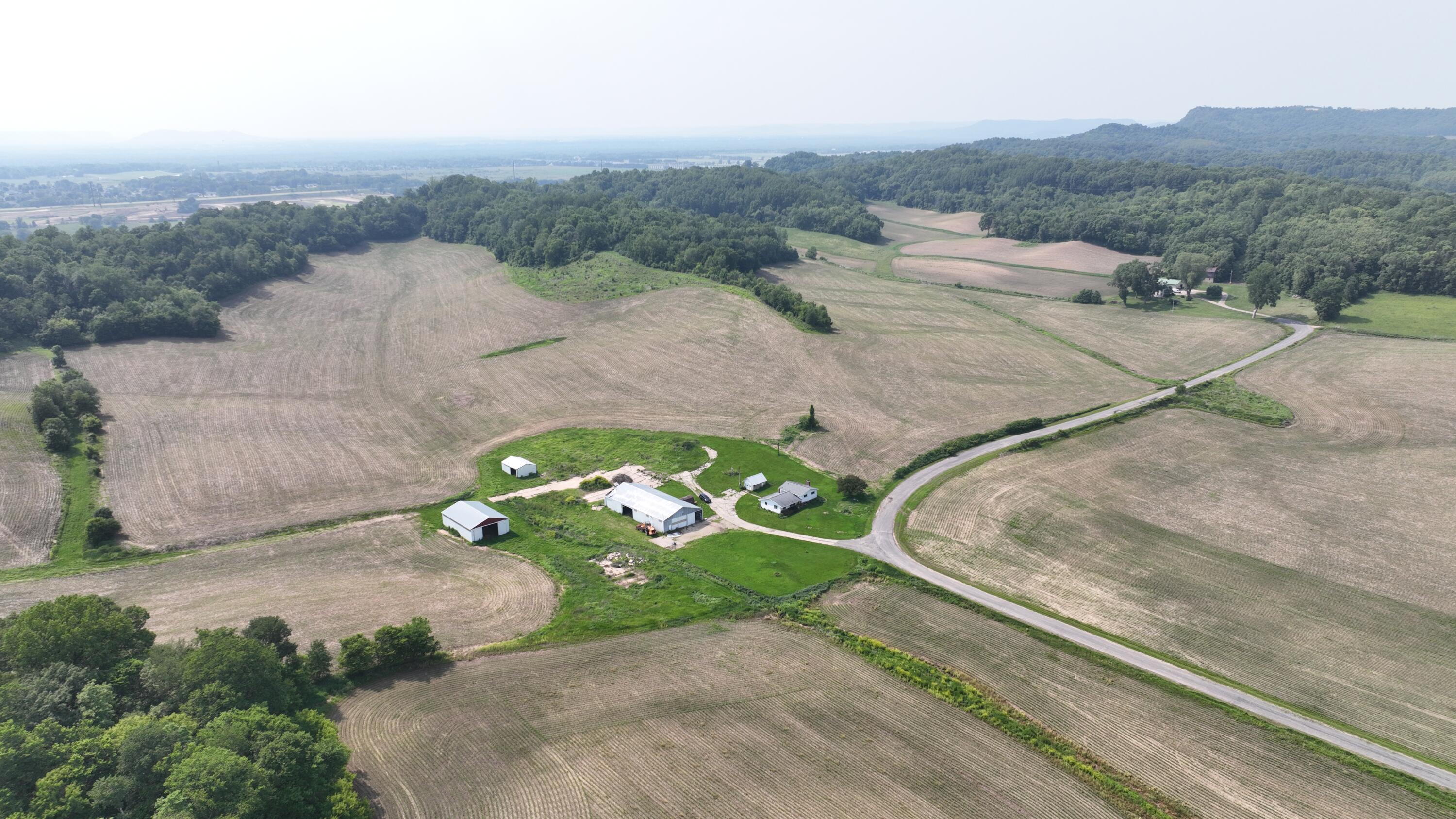 01_cover_Glomstad Rd