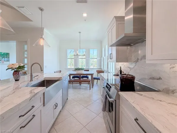 $1,395,000 | 6573 Dominica Drive, Unit 202, Naples, FL 34113