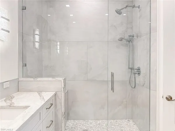 $1,395,000 | 6573 Dominica Drive, Unit 202, Naples, FL 34113