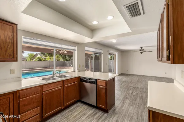 $449,000 | 925 West Mendoza Avenue, Mesa, AZ 85210