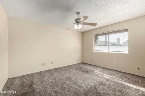 $449,000 | 925 West Mendoza Avenue, Mesa, AZ 85210