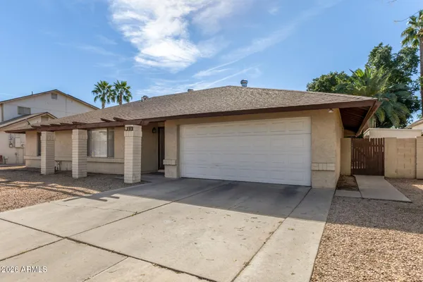 $449,000 | 925 West Mendoza Avenue, Mesa, AZ 85210