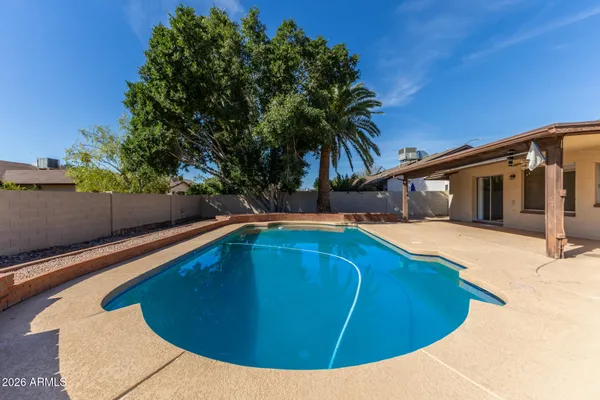 $449,000 | 925 West Mendoza Avenue, Mesa, AZ 85210