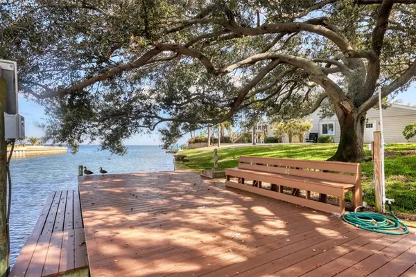 $7,800 | 3601 Coquina Key Drive Southeast, St. Petersburg, FL 33705