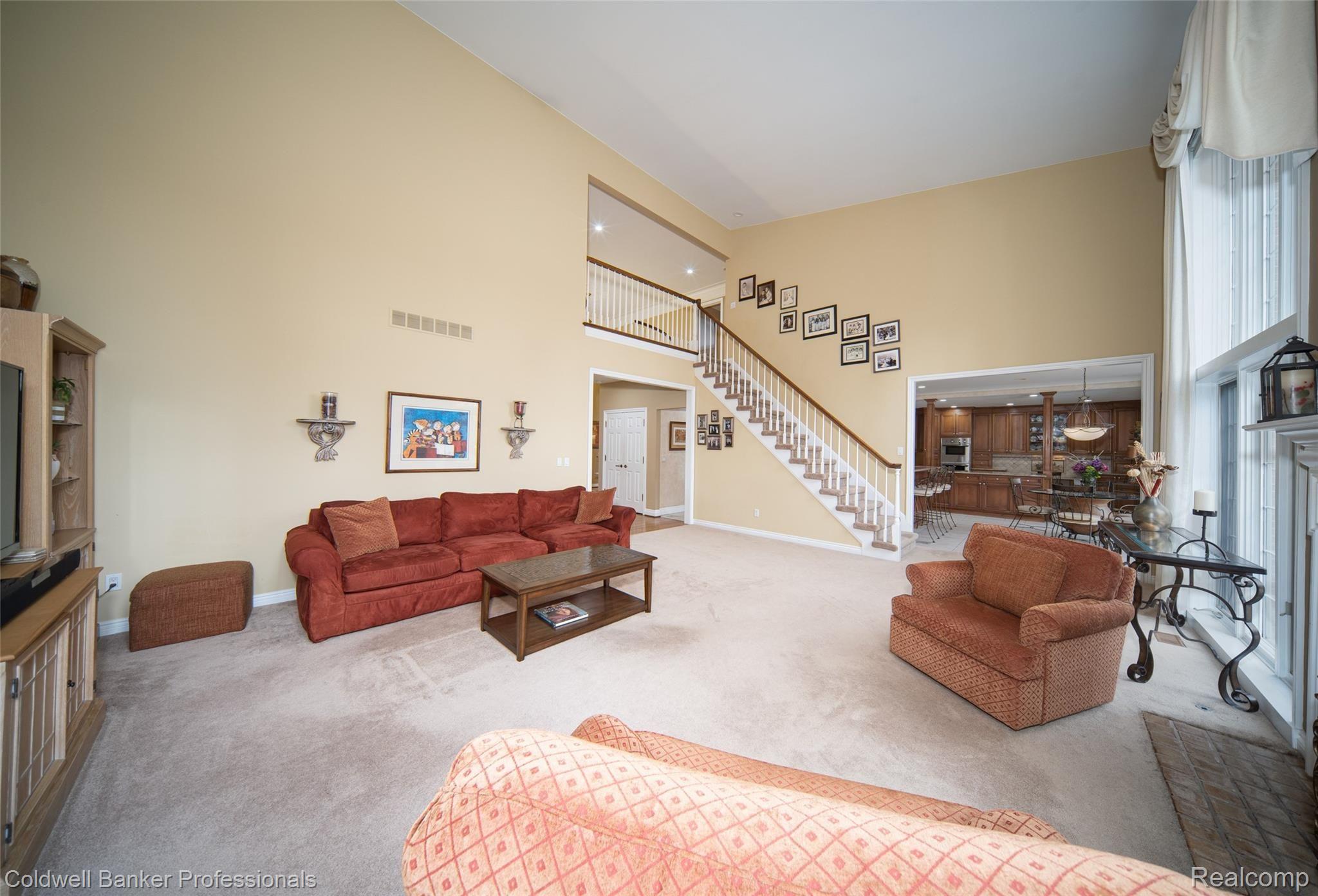 2555 Golf Crest Drive Rochester, MI 48309 - Photo 21 of 91 2555 Golf Crest Dr RHills-20.jpg
